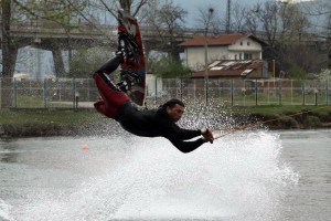 Wake boarding хидро парк Казичене